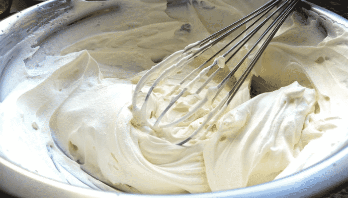 Chantilly com Creme de Leite Como fazer a Receita