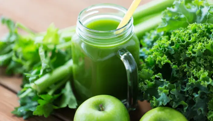 Suco Verde Detox Um Poderoso Saudável - Receitas e Cozinha