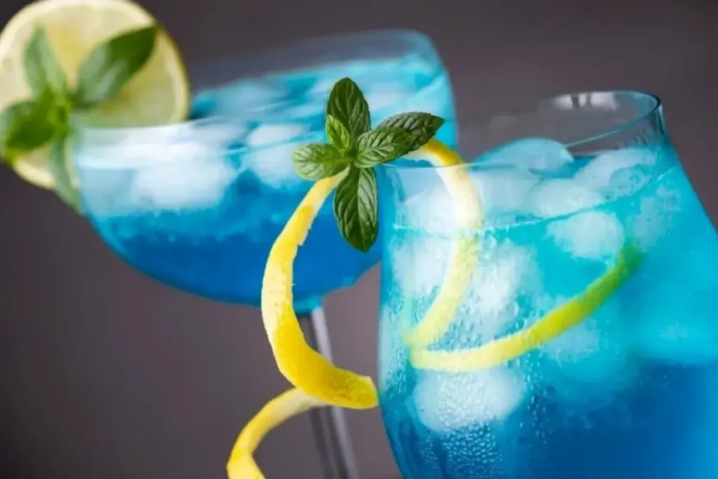 Stock Azul e o Famoso Drink Lagoa Azul Todos Gostam - Receitas e Cozinha