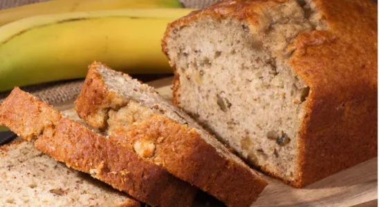 Bolo Pão de Banana Saudável para Acompanhar o Café - Receitas e Cozinha