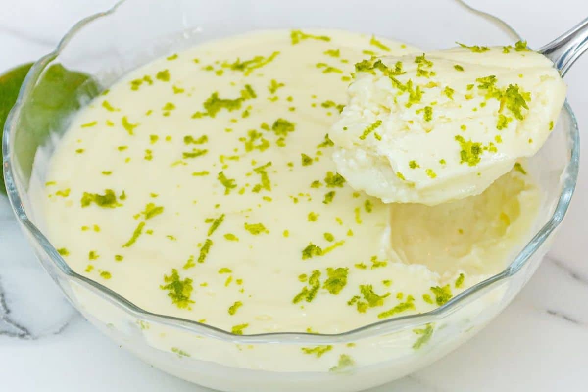 Mousse de Limão Simples Delícia Refrescante em Casa