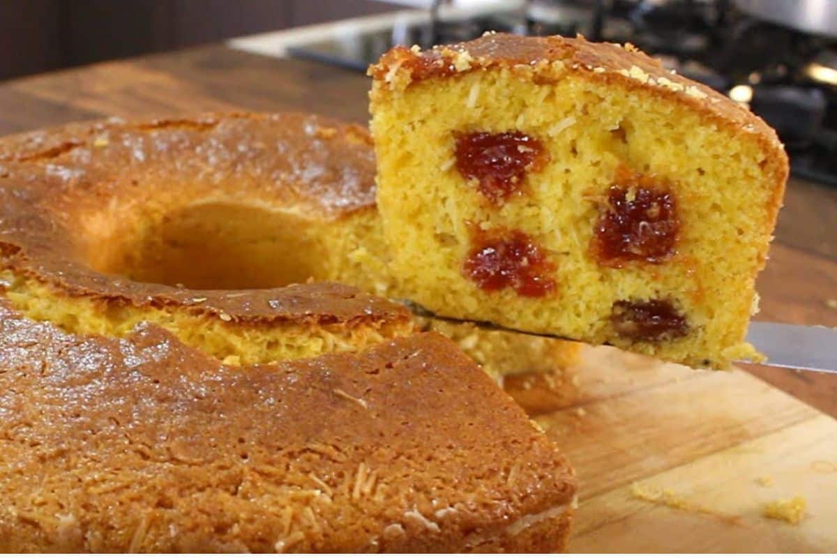 Bolo de Fubá com Goiabada Fofinho a Melhor Receita